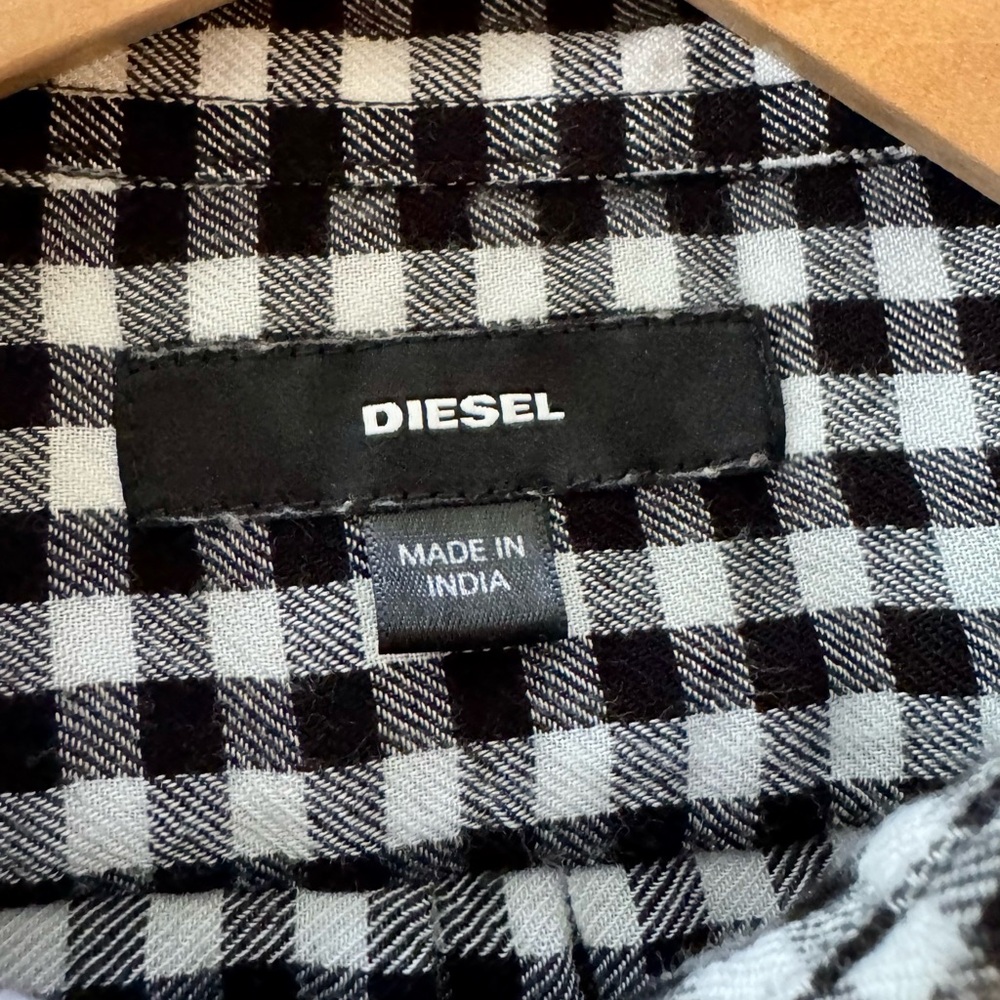 Diesel Men’s Black and White Checkered Button-Up Shirt size L - Picture 2 of 7